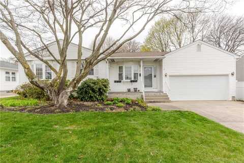 42 Batcheller Avenue, Providence, RI 02904