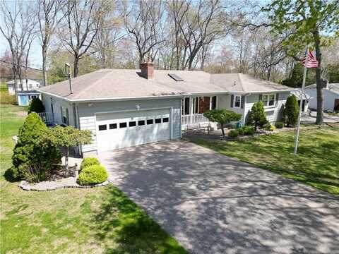 4 Branberry Drive, Westerly, RI 02891