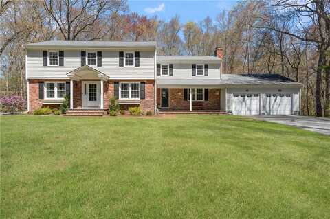 15 Arrowhead Trail, East Greenwich, RI 02818