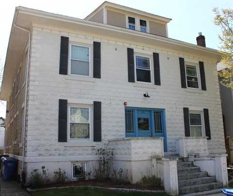 23 Bedlow Avenue, Newport, RI 02840
