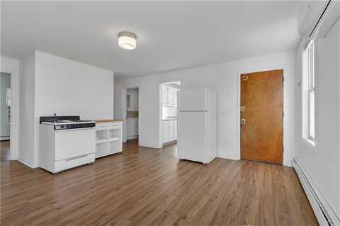 114 Penn Street, Providence, RI 02909