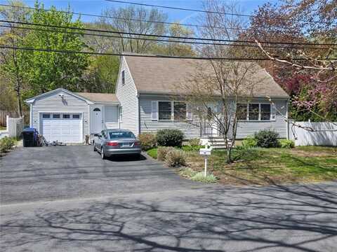 35 Boyd Avenue, East Providence, RI 02914