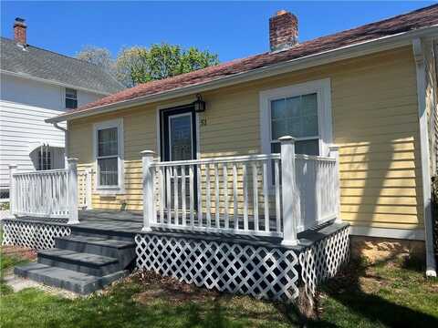 51 Graham Avenue, Warwick, RI 02889