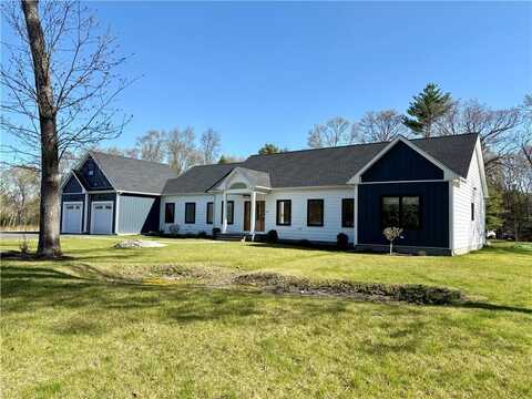 35 Stone Path Way, Glocester, RI 02814