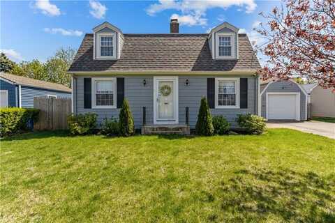 15 Broadmoor Road, Cranston, RI 02910
