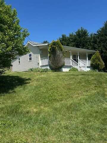 884 Eagle Bottom Road, Fries, VA 24330
