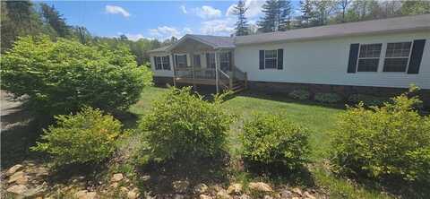 1440 Marthas Knob Rd, Galax, VA 24333