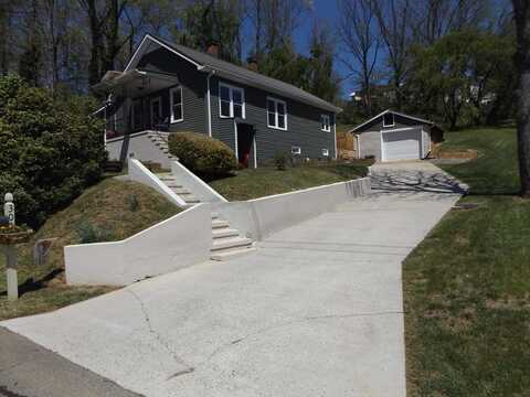 304 Edgewood Dr., Galax, VA 24333