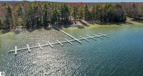 9086 N Tottenham Drive, Traverse City, MI 49685