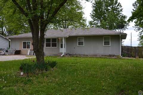428 E 10th St, Lyndon, KS 66451
