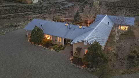 13 Coyote Loop, Arroyo Hondo, NM 87513