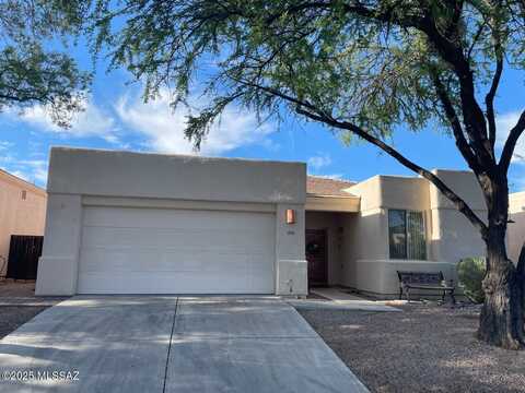 7445 E Cll Convidado, Tucson, AZ 85715