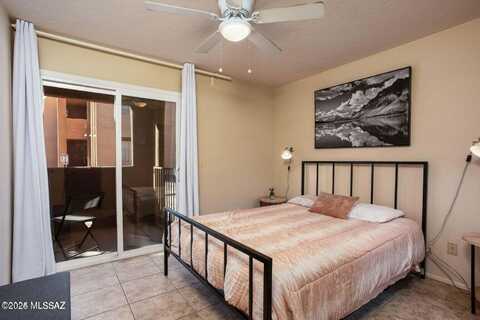 1810 E Blacklidge Drive, Tucson, AZ 85719