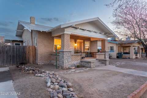642 E 8th Street, Tucson, AZ 85705