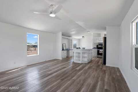 7697 N Steele Drive, Tucson, AZ 85743