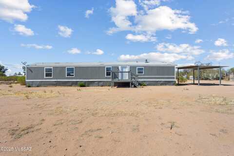 7697 N Steele Drive, Tucson, AZ 85743