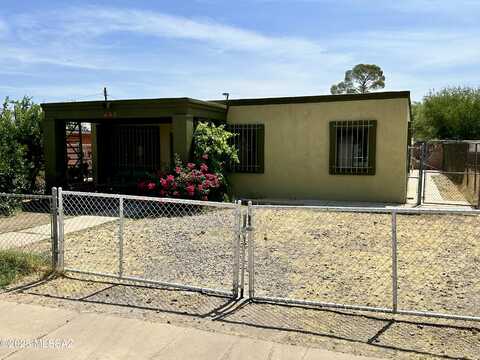 214 N Cuesta Avenue, Tucson, AZ 85745