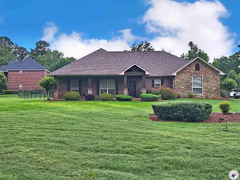 101 Oakview Dr, Texarkana, TX 75501