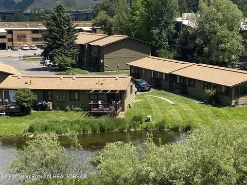 375 N GLENWOOD Street, Jackson, WY 83001