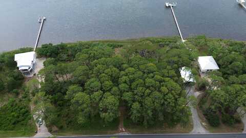 2790 Highway 98 East, Lanark, FL 32323