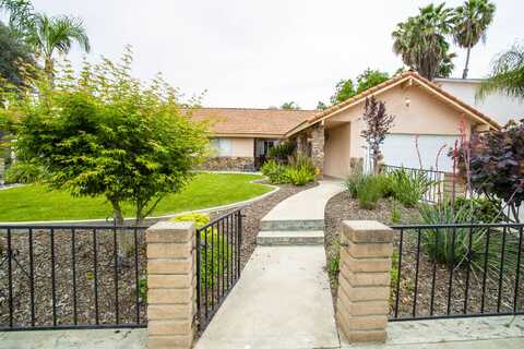 1471 Heritage Avenue, Porterville, CA 93257