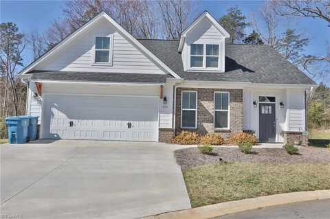 439 Fernwood Drive, Yadkinville, NC 27055