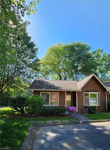 696 Rock Garden Circle, Winston Salem, NC 27104