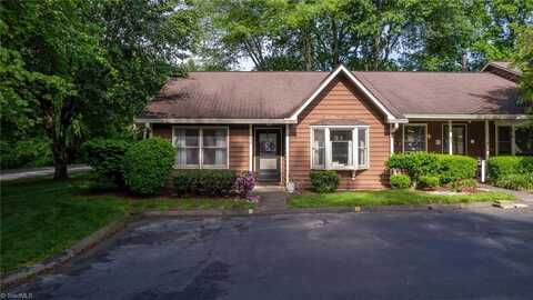 696 Rock Garden Circle, Winston Salem, NC 27104