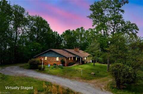 2252 E Brocktown Road, Moravian Falls, NC 28654