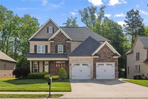215 Fearrington Drive, Kernersville, NC 27284