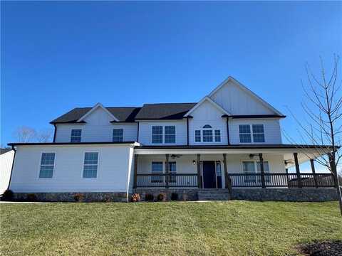 189 Summerlyn Drive, Mocksville, NC 27028