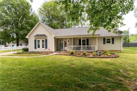 106 Unity Lane, Kernersville, NC 27284