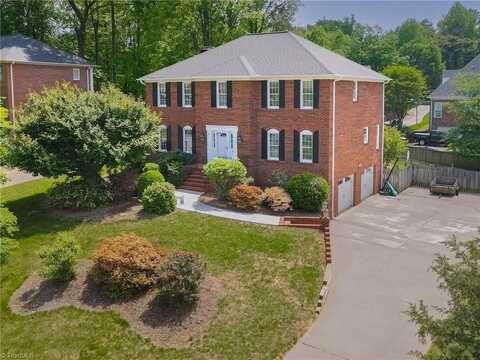 437 Hollinswood Avenue, Winston Salem, NC 27103