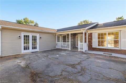 3227 Loftyview Drive, High Point, NC 27260
