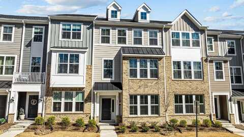 983 Parkstone Towne Boulevard, Knightdale, NC 27545
