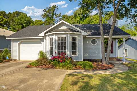 1592 Winnabow Drive, Fayetteville, NC 28304