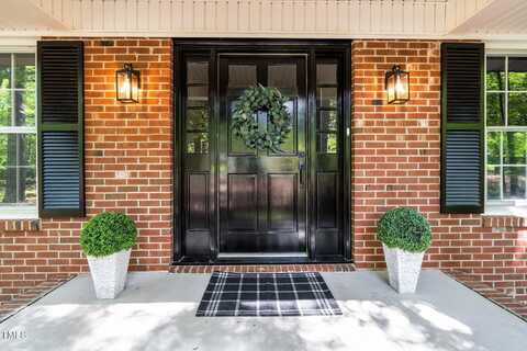 102 Haldane Drive, Southern Pines, NC 28387