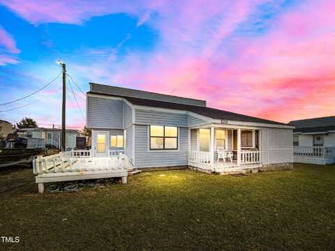 220 Makepeace Lane, North Topsail Beach, NC 28460
