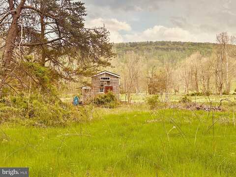 11485 DELRAY ROAD, RIO, WV 26755