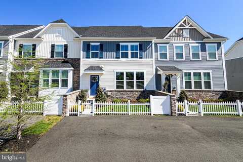180 PETER LANE, GILBERTSVILLE, PA 19525