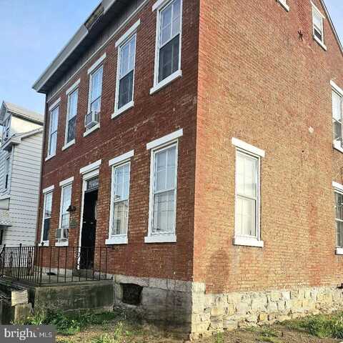 5036 LEESPORT AVENUE, TEMPLE, PA 19560
