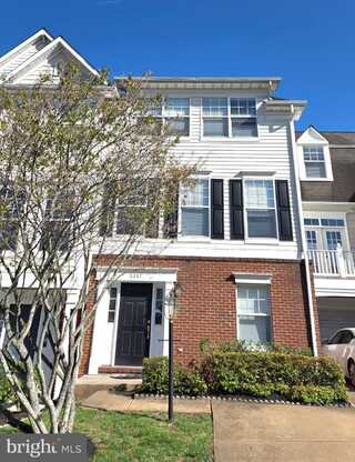 8287 GLADE BANK DRIVE, MANASSAS, VA 20111