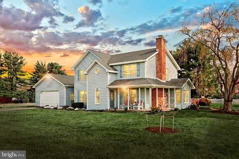 3330 LEWISBERRY ROAD, YORK, PA 17404