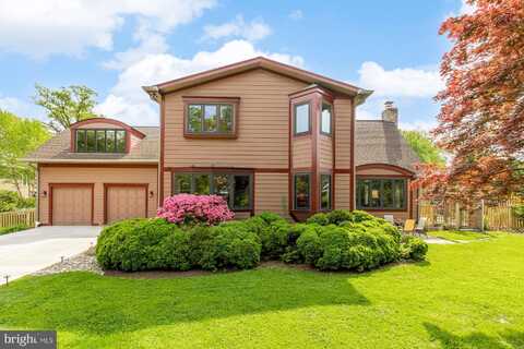 2205 IVOR LANE, ALEXANDRIA, VA 22304