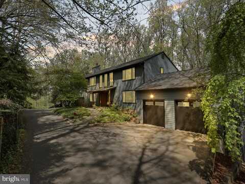 2013A LORRAINE AVENUE, MCLEAN, VA 22101