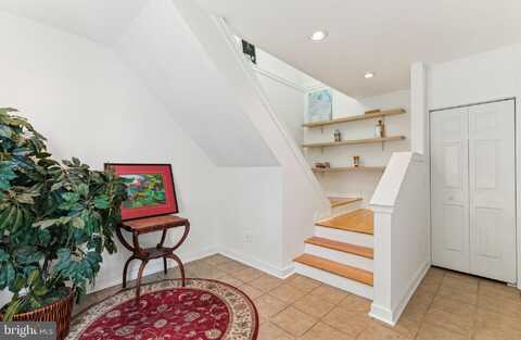1246 E MONTGOMERY AVENUE, PHILADELPHIA, PA 19125