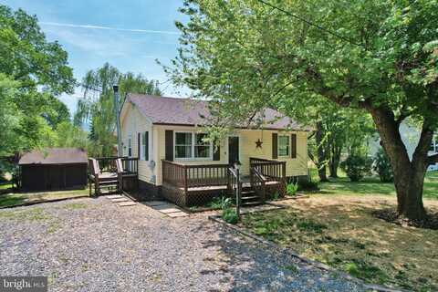 140 WAYLAND DRIVE, STANLEY, VA 22851