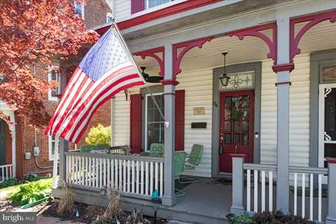 84 S CLINTON STREET, DOYLESTOWN, PA 18901