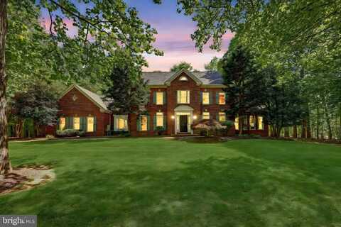 10137 COMMUNITY LANE, FAIRFAX STATION, VA 22039