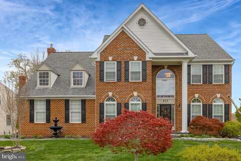 815 KENNETH PLACE SE, LEESBURG, VA 20175
